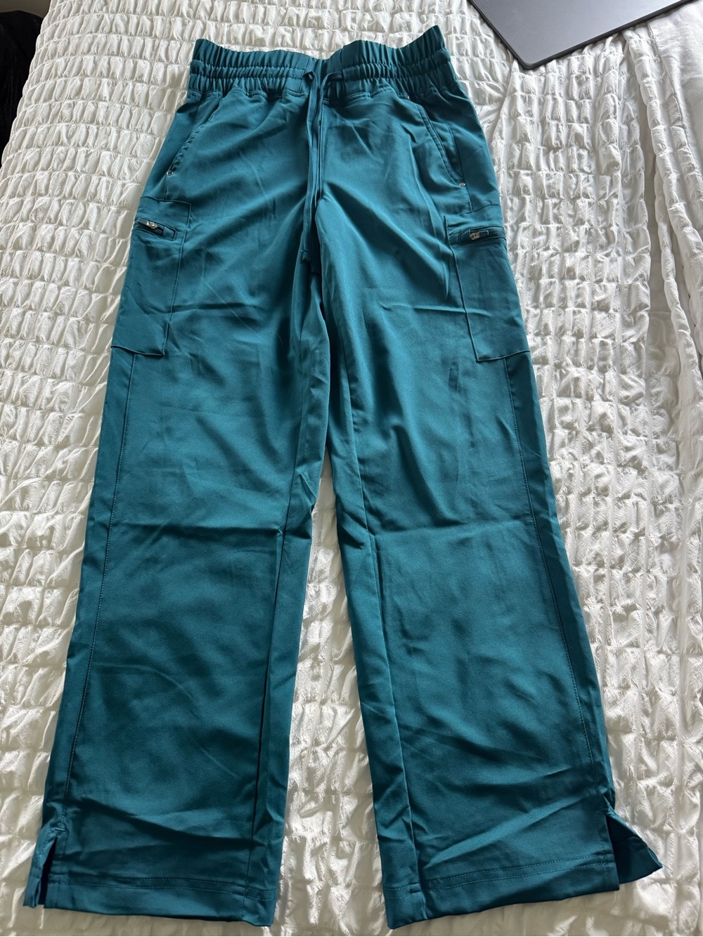 Uniform Advantage Scrub Set - Picture 2 of 4
